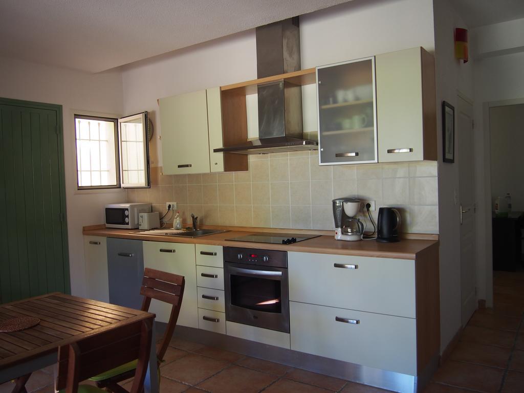 Location St Flo Apartment Saint-Florent  Bagian luar foto